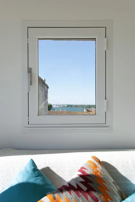 Truchet Penthouse Appartement Arles Frankrijk